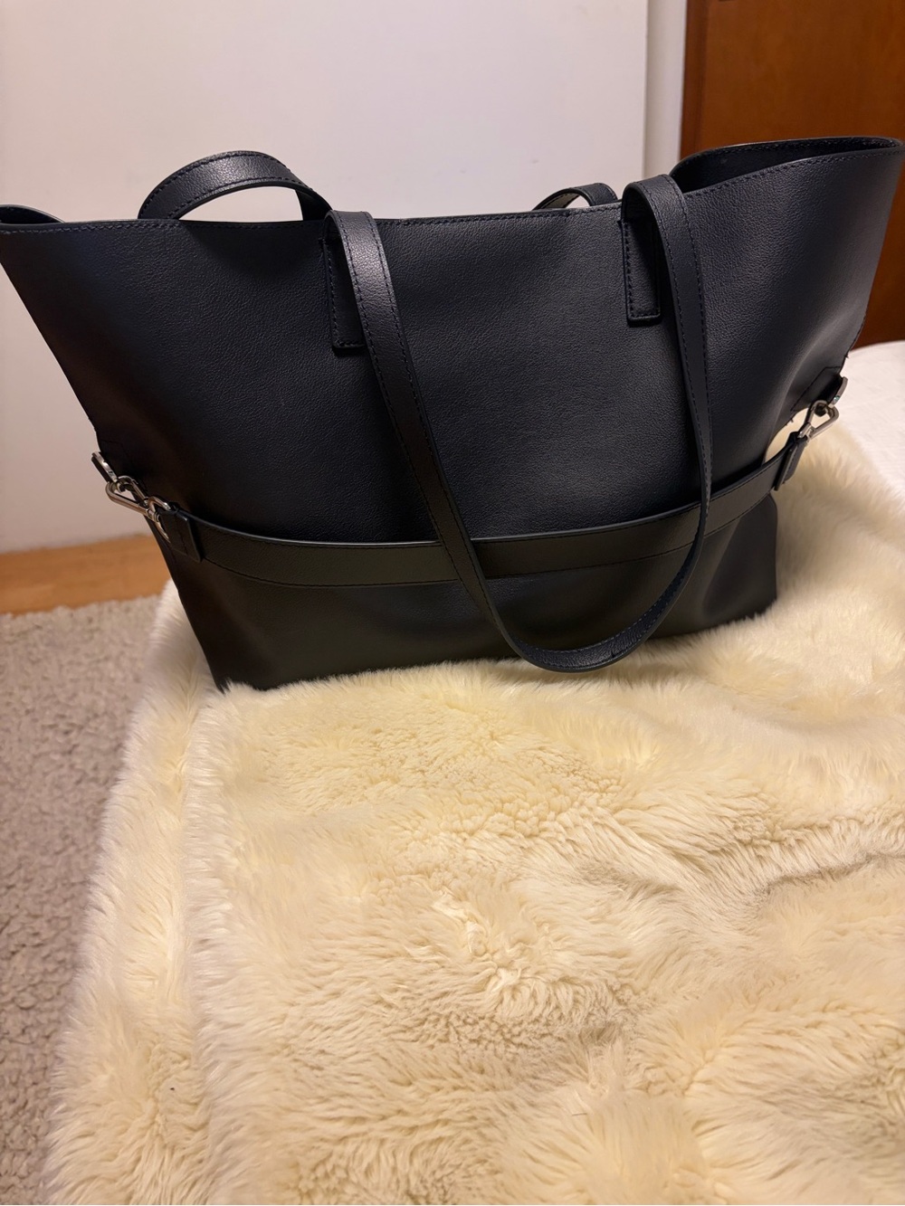 Classic AWAY brand Navy Leather Tote Bag - Sleek Everyday Carry